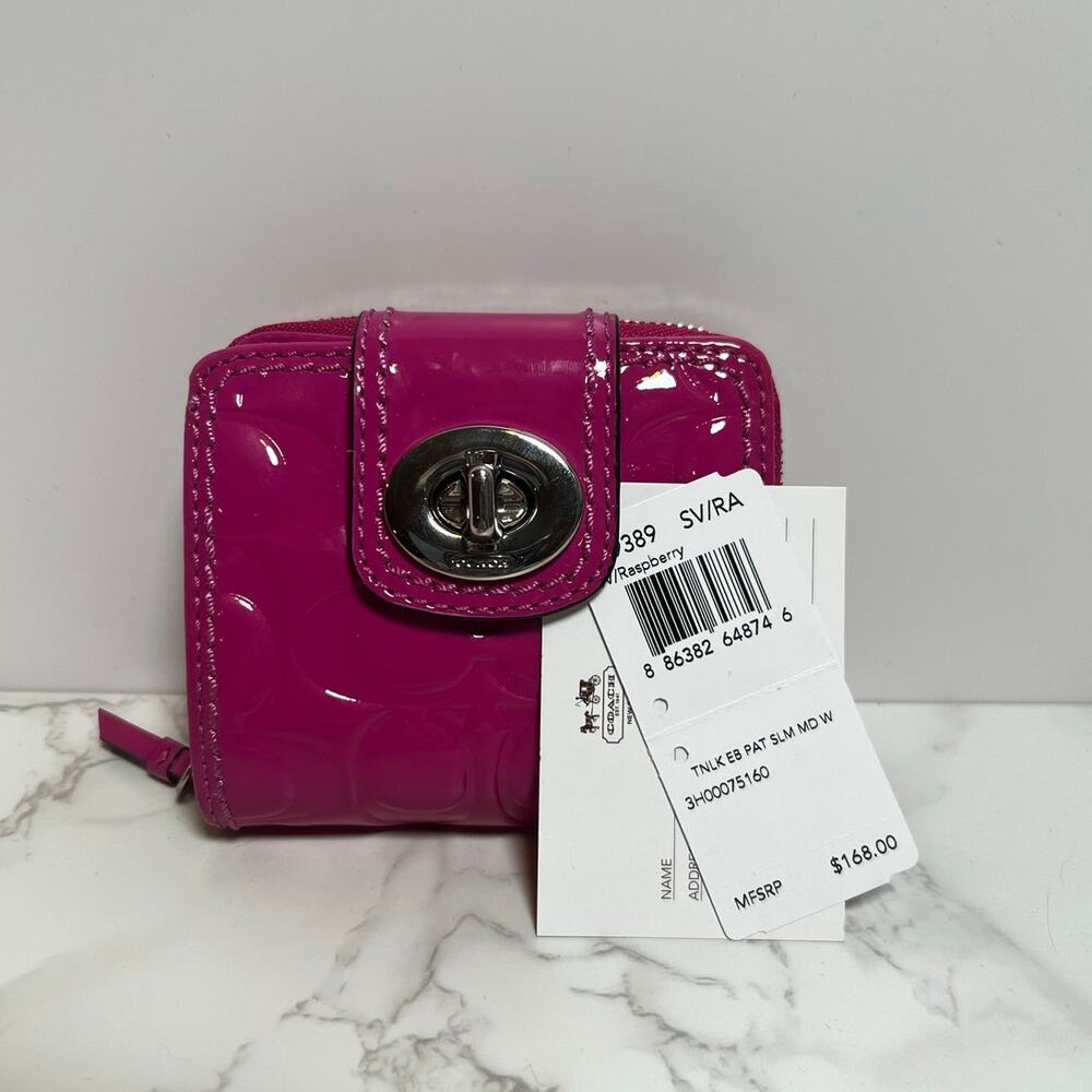 Coach Turnlock Embossed Patent Wallet NWT
